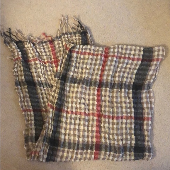 Scarf - Picture 1 of 2